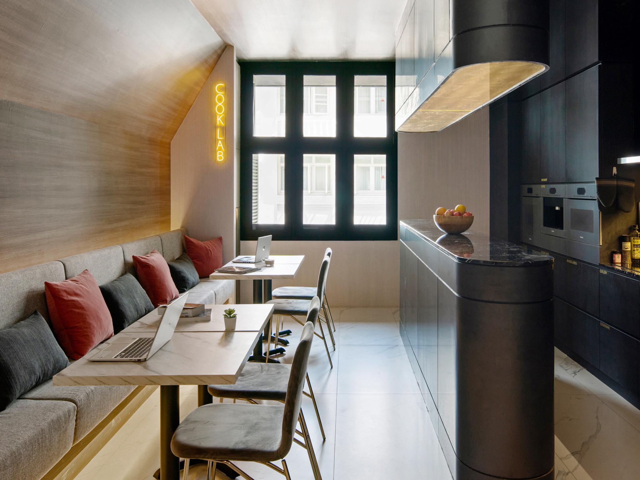 St Signature Tanjong Pagar, Dayuse, 8 Hours, 10Am-6Pm Singapour Extérieur photo